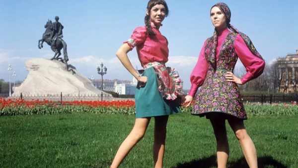 Back in the USSR: как одевались на выпускной наши мамы и бабушки