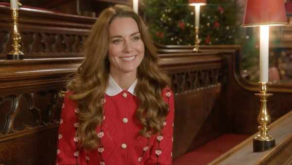 «Я очень переживала»: Кейт Миддлтон о рождественском подарке Елизавете II