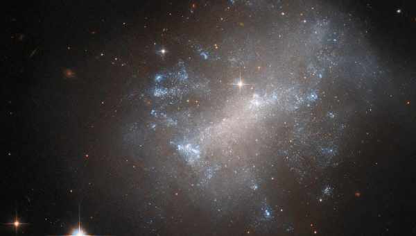 «Хаббл» получил удивительное изображение отражательной туманности