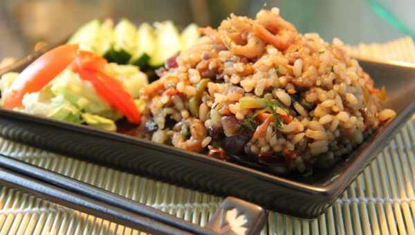 Рис с овощами по-японски на скорую руку